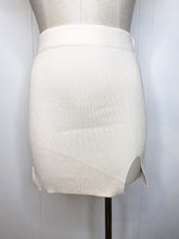 Load image into Gallery viewer, Knit Mini Skirt//2 Colors
