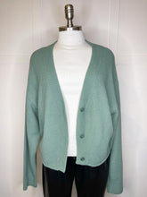 Load image into Gallery viewer, Oversized Button Cardigan//3 Colors
