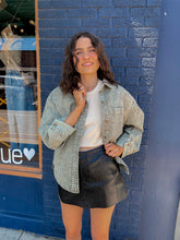 Load image into Gallery viewer, Cuff Washed Shacket//2 Colors
