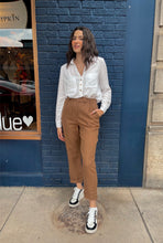 Load image into Gallery viewer, One Tuck Trouser
