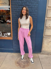Load image into Gallery viewer, Waffle Jogger // 5 colors
