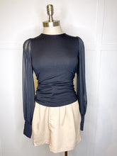 Load image into Gallery viewer, Mesh Balloon Sleeve Top//2 Colors
