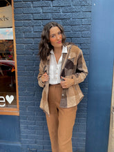 Load image into Gallery viewer, Flannel Shacket//2 Colors
