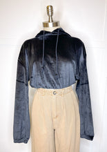 Load image into Gallery viewer, Crop Velour Hoodie//3 Colors
