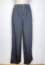 Load image into Gallery viewer, Pleated Wide Leg Denim // 4 colors
