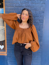 Load image into Gallery viewer, Square Neck Peasant Blouse // 3 colors
