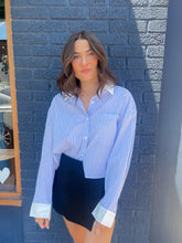 Load image into Gallery viewer, Blue Stripe Contrast Button Down
