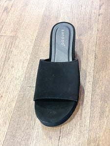 Black Single Band Platform