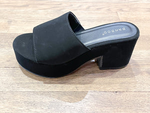 Black Single Band Platform