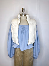 Load image into Gallery viewer, Cropped Puffer Vest // 4 colors
