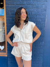 Load image into Gallery viewer, Drawstring Sweat Shorts
