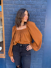 Load image into Gallery viewer, Square Neck Peasant Blouse // 3 colors
