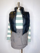 Load image into Gallery viewer, Cropped Puffer Vest // 4 colors
