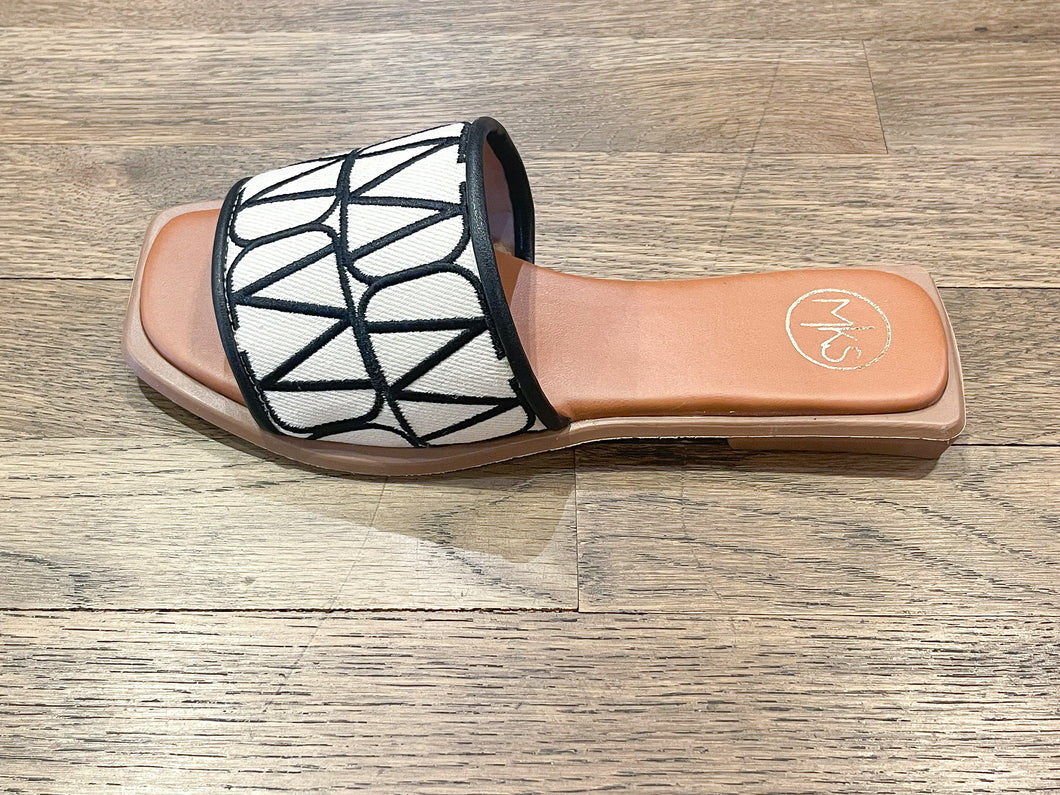 V Embroidered Slide