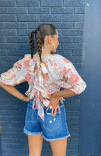 Load image into Gallery viewer, Floral Ruffle Tie Blouse
