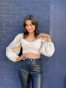 Super Crop Peasant Top