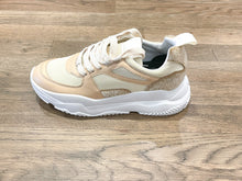 Load image into Gallery viewer, Chunky Color block Sneaker
