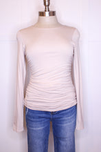 Load image into Gallery viewer, Long Sleeve Side Ruched Top
